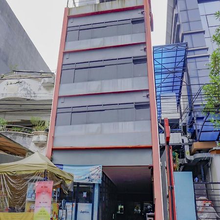 Oyo 117 Blueberry Homestay Dżakarta Zewnętrze zdjęcie