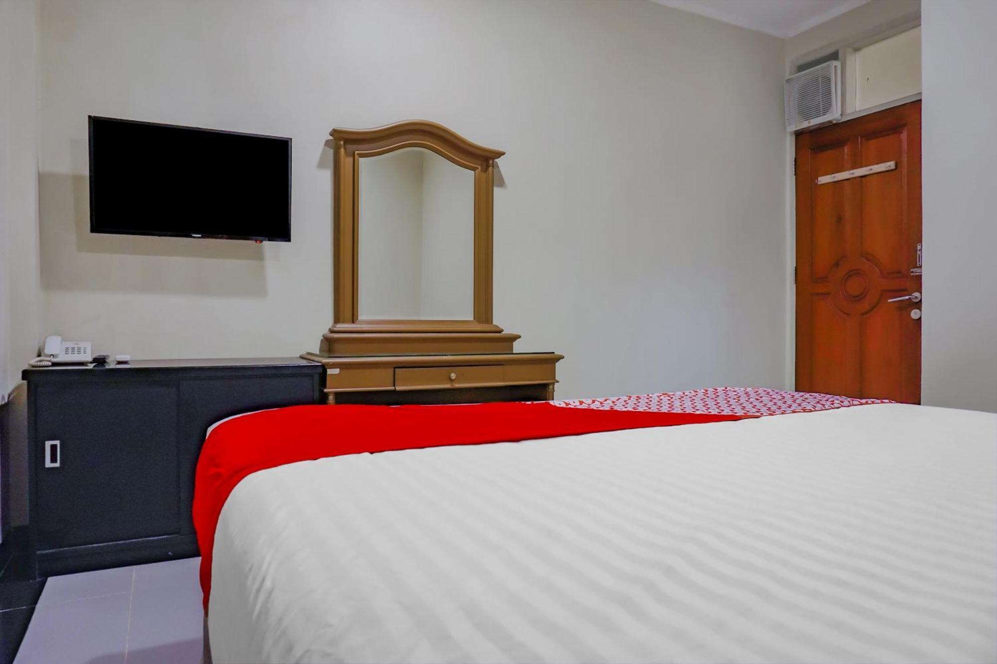 Oyo 117 Blueberry Homestay Dżakarta Zewnętrze zdjęcie