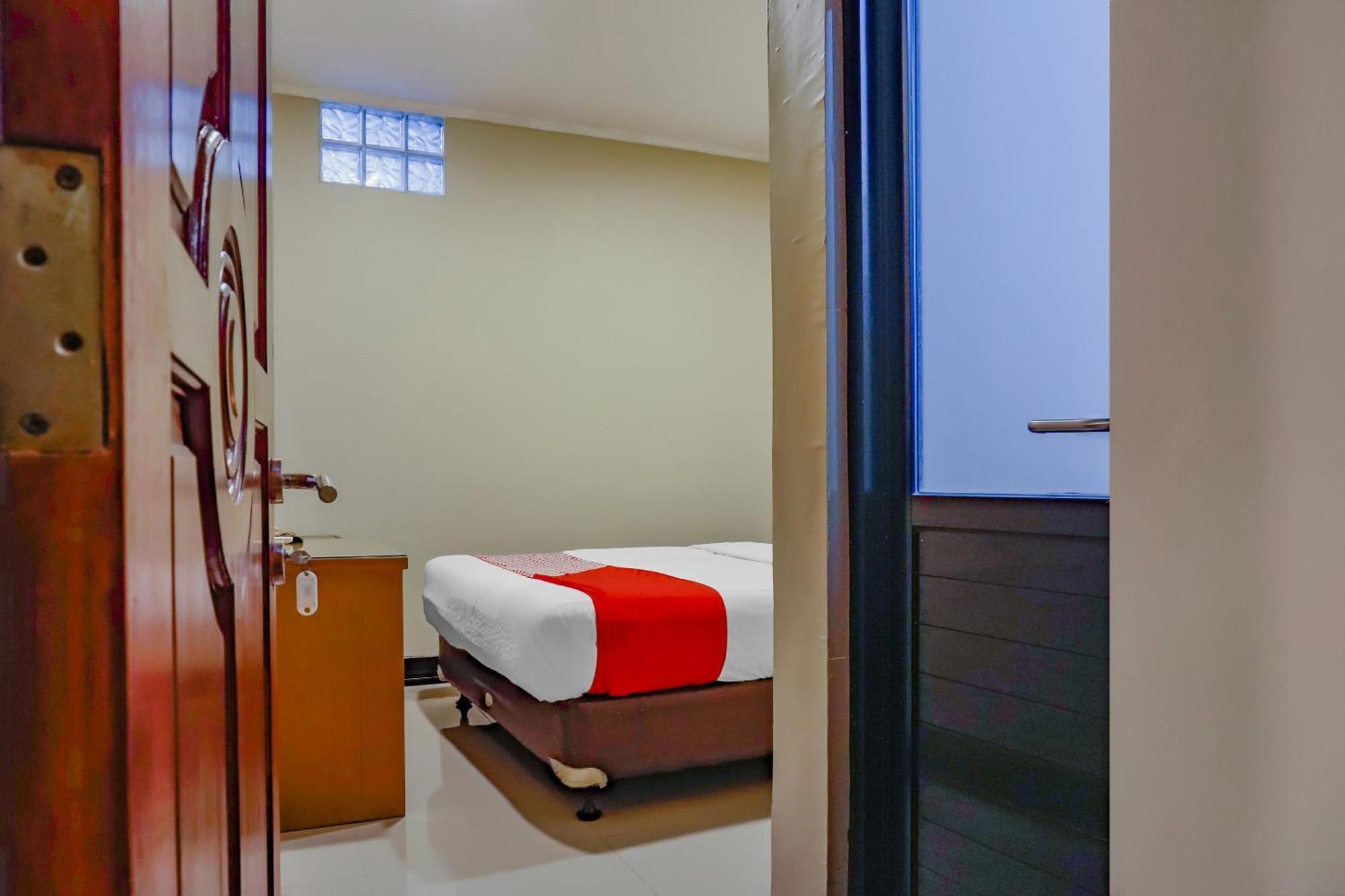 Oyo 117 Blueberry Homestay Dżakarta Zewnętrze zdjęcie
