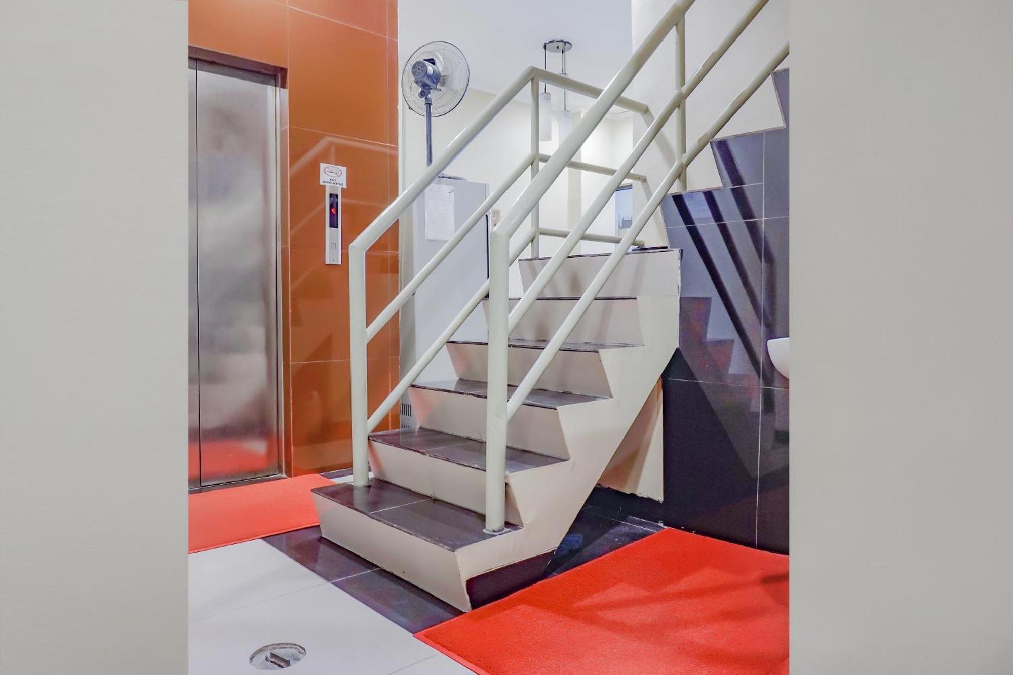 Oyo 117 Blueberry Homestay Dżakarta Zewnętrze zdjęcie